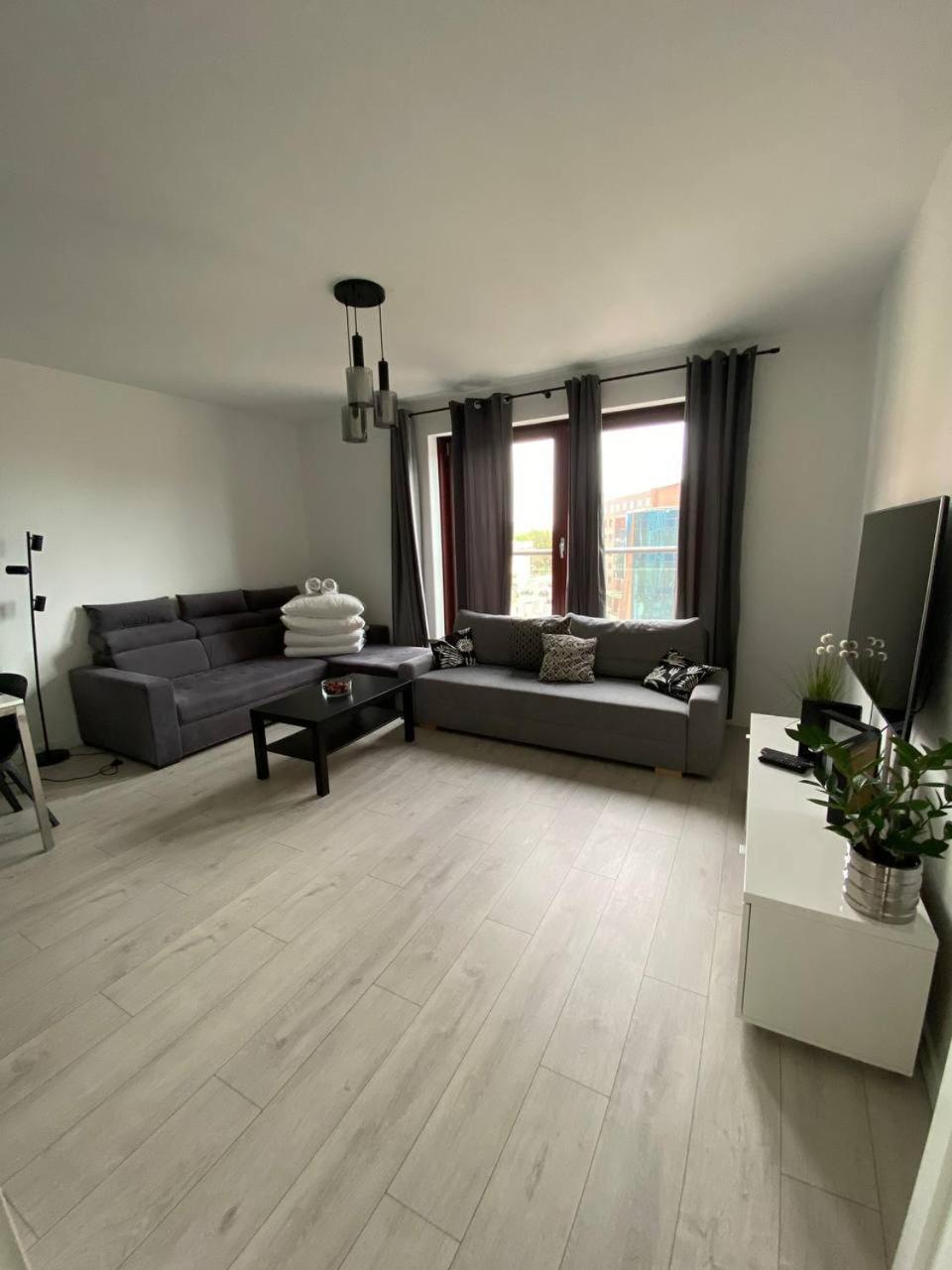 New Apartment Old Town -6 People - 200M Town Hall Wroclaw Luaran gambar